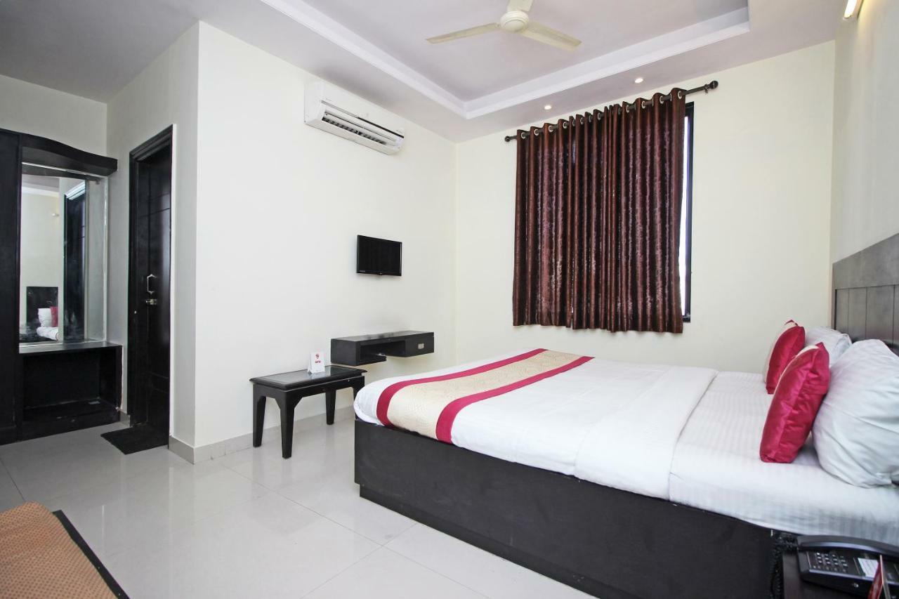 Oyo 5326 Pride Hotel 3*
